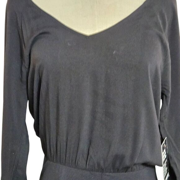 Express Black Classic Minimalist Romper Shorts NWT - Picture 2 of 7